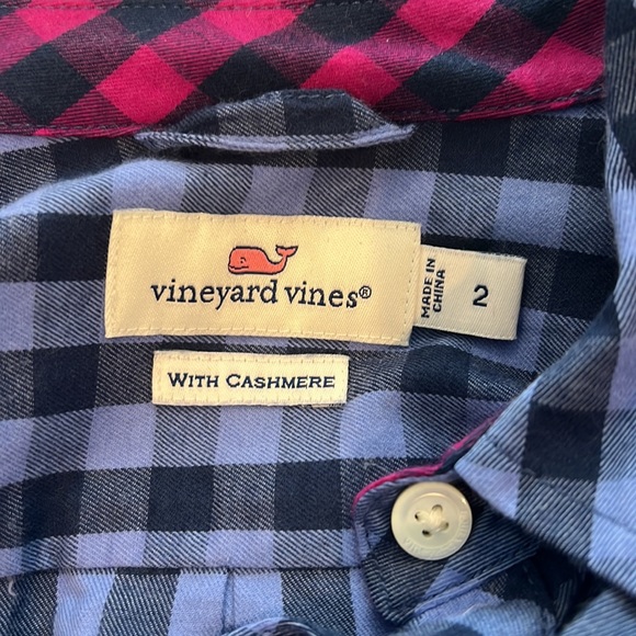 NWT Vineyard Vines checked button down 2 - Picture 3 of 5